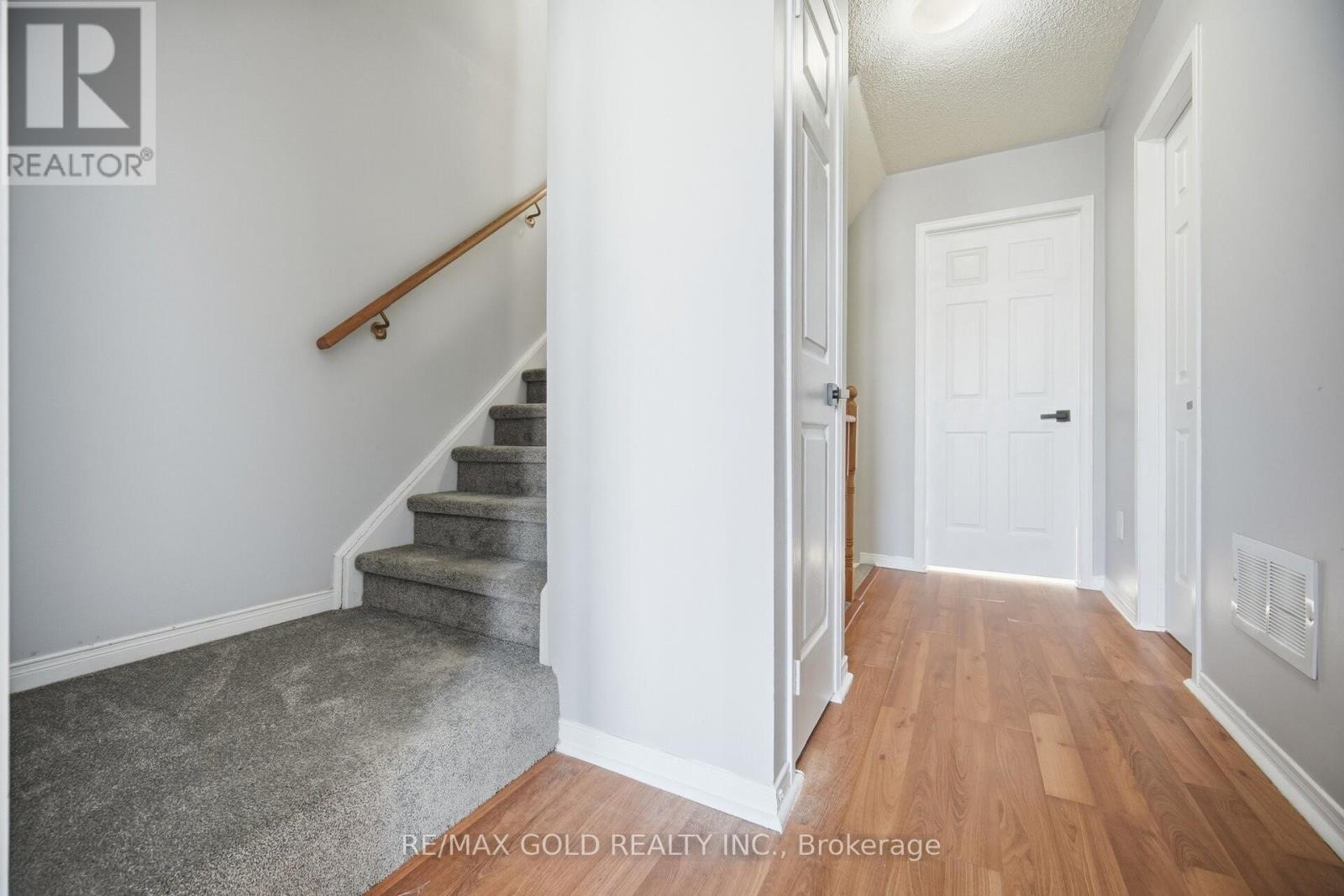 101 - 101 Spadina Road, Brampton, Ontario  L6X 4X6 - Photo 14 - W12720918