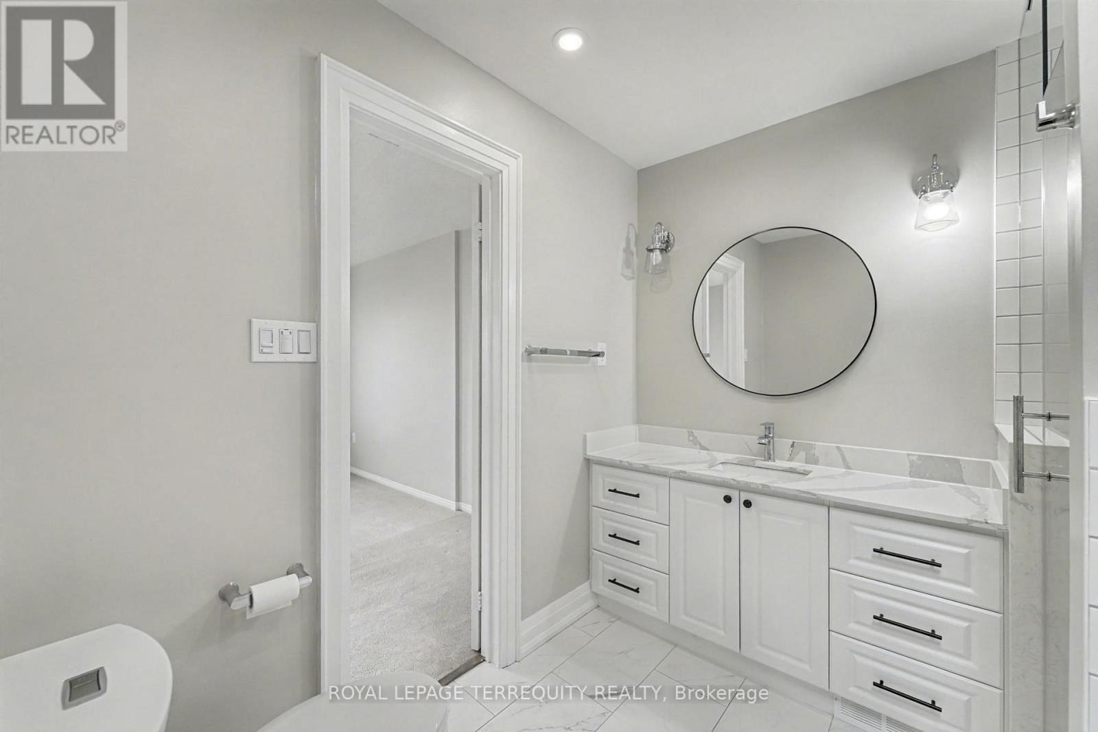 1 - 2350 Grand Ravine Drive, Oakville, Ontario  L6H 6E2 - Photo 25 - W12720946