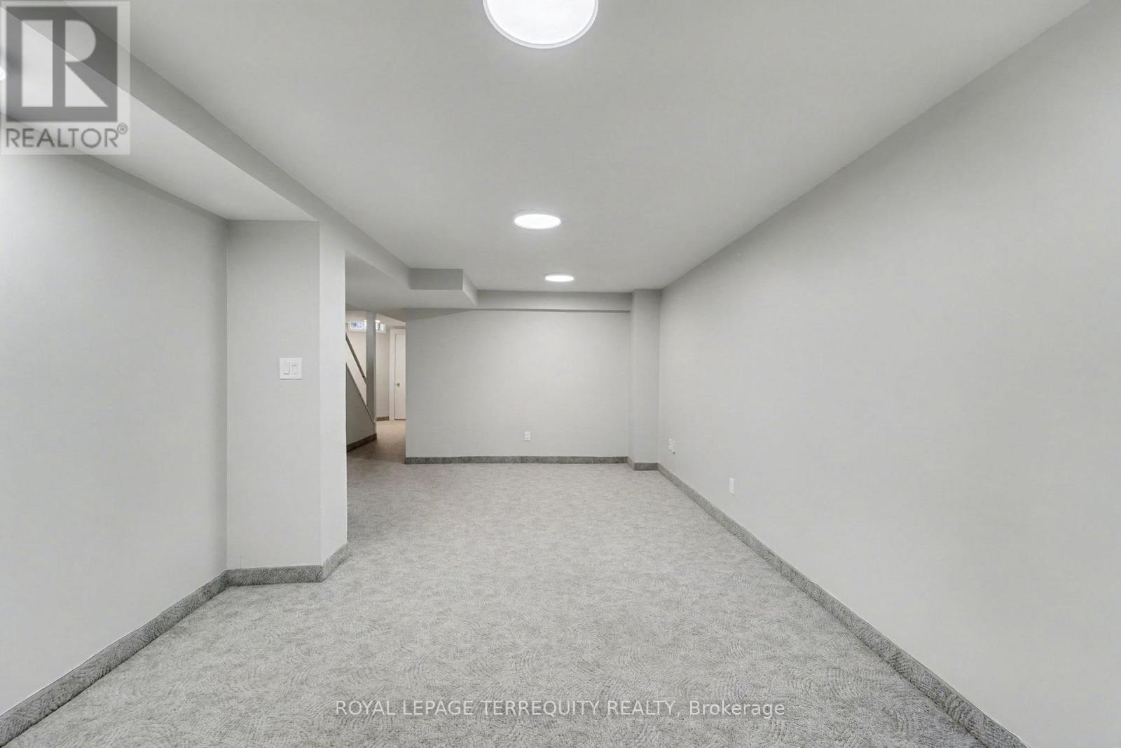 1 - 2350 Grand Ravine Drive, Oakville, Ontario  L6H 6E2 - Photo 34 - W12720946