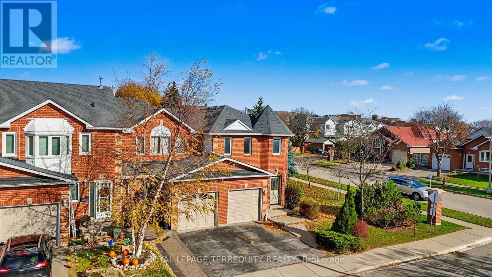 1 - 2350 Grand Ravine Drive, Oakville, Ontario  L6H 6E2 - Photo 43 - W12720946