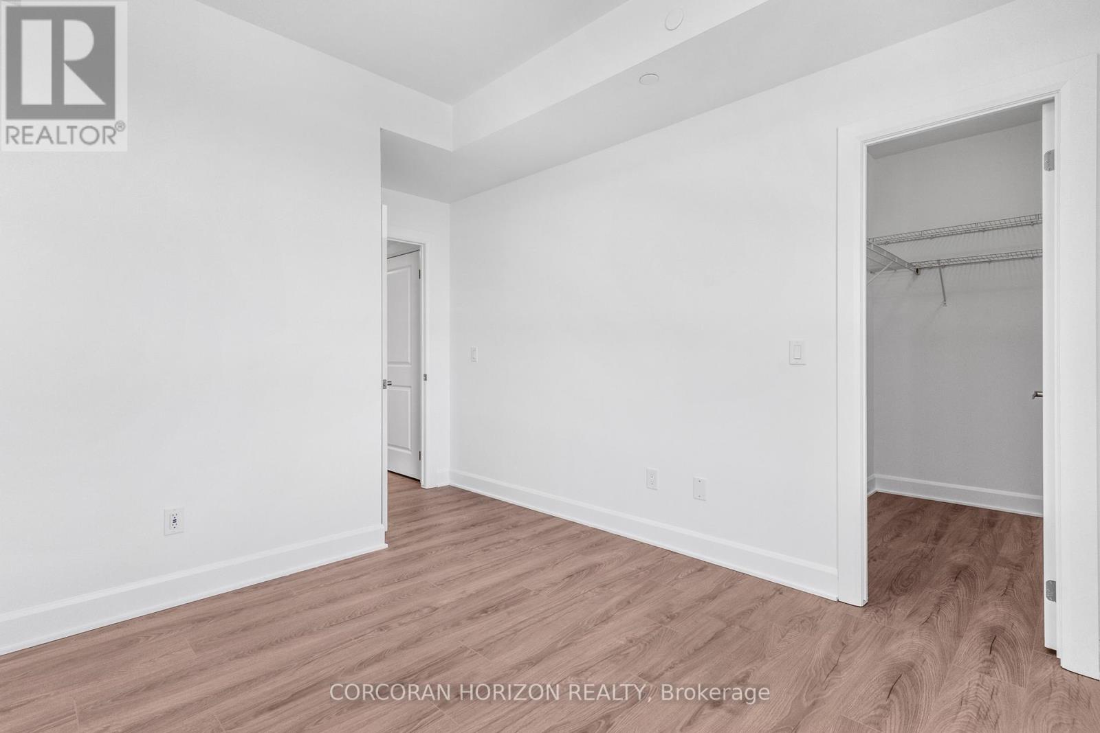 1607 - 3240 William Coltson Avenue, Oakville, Ontario  L6H 8C8 - Photo 11 - W12720980