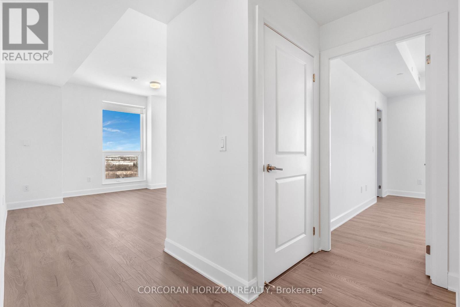 1607 - 3240 William Coltson Avenue, Oakville, Ontario  L6H 8C8 - Photo 13 - W12720980