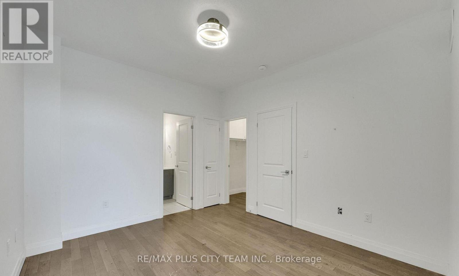 2536 Littlefield Crescent, Oakville, Ontario  L6M 5L9 - Photo 17 - W12720984