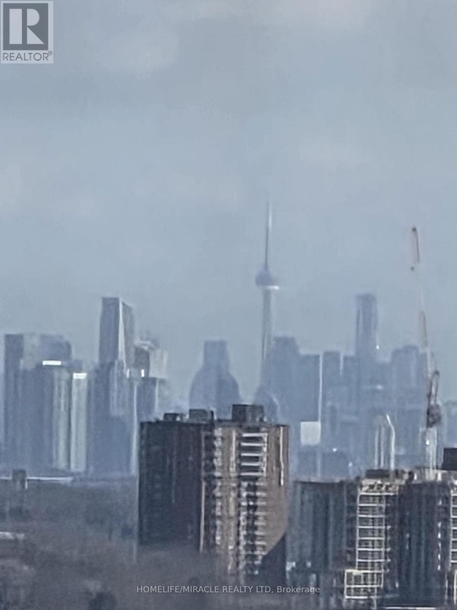 1409 - 300 Webb Drive, Mississauga, Ontario  L5B 3W3 - Photo 7 - W12721002