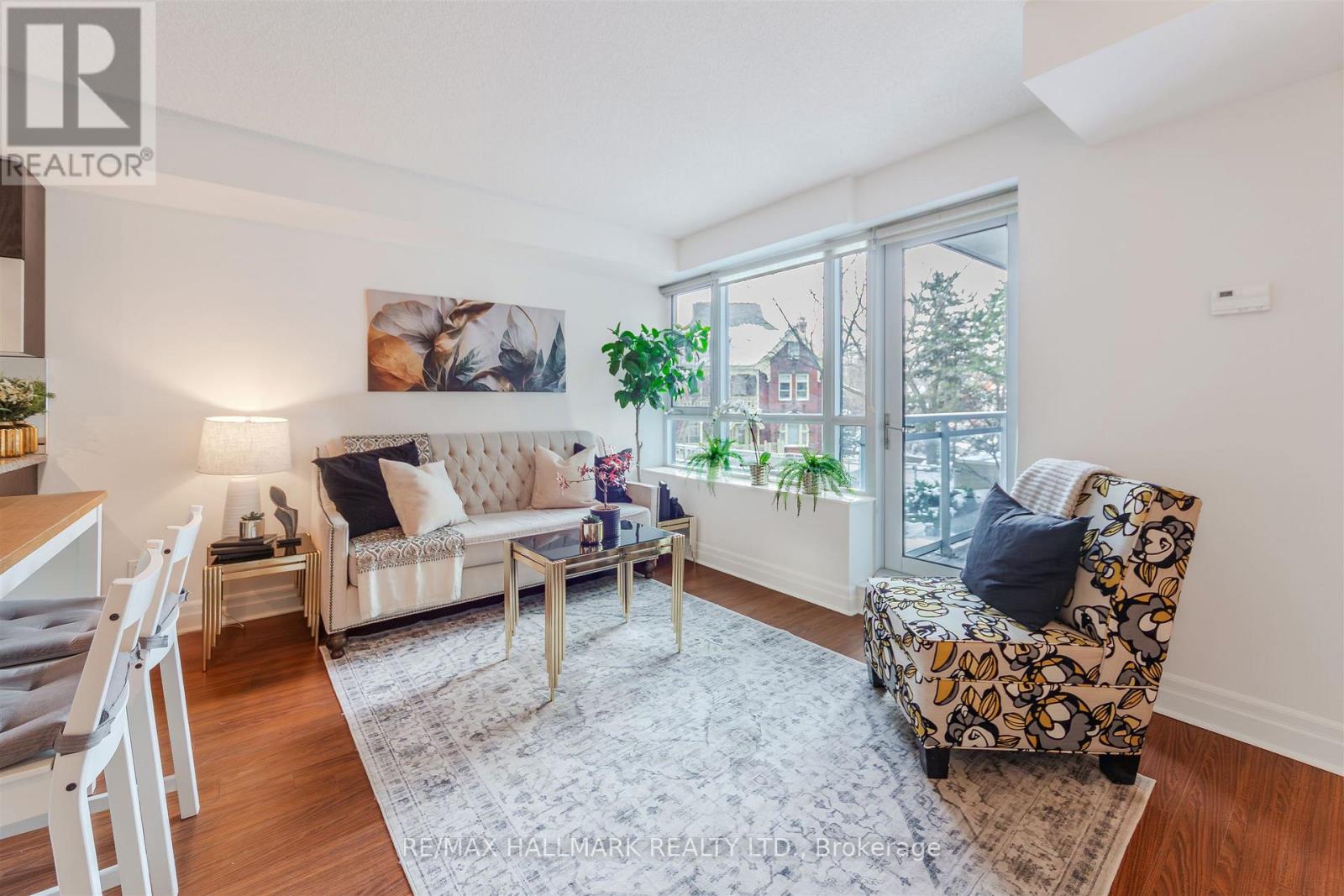 201 - 20 Gothic Avenue, Toronto, Ontario  M6P 1T5 - Photo 14 - W12721024