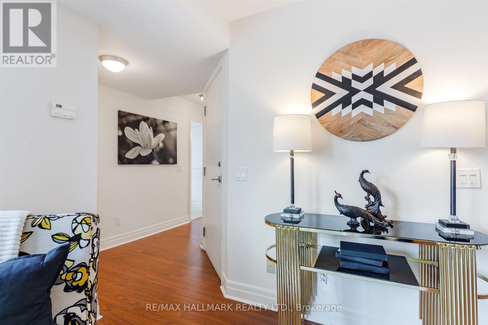 201 - 20 Gothic Avenue, Toronto, Ontario  M6P 1T5 - Photo 16 - W12721024