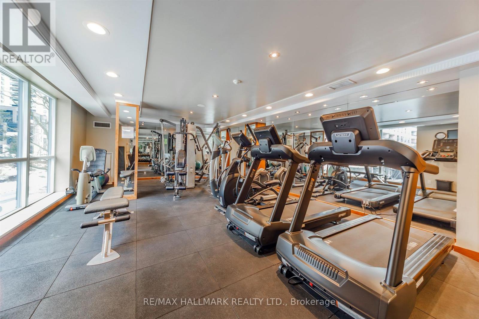 201 - 20 Gothic Avenue, Toronto, Ontario  M6P 1T5 - Photo 29 - W12721024