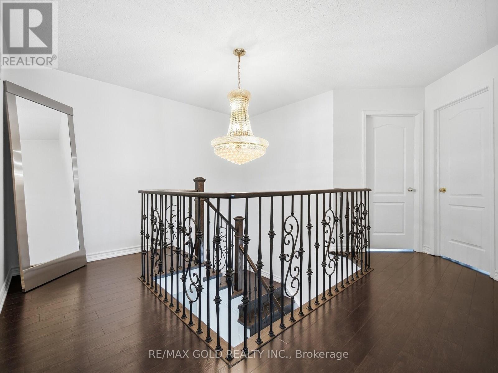 78 Passfield Trail, Brampton, Ontario  L6P 1V1 - Photo 14 - W12721026