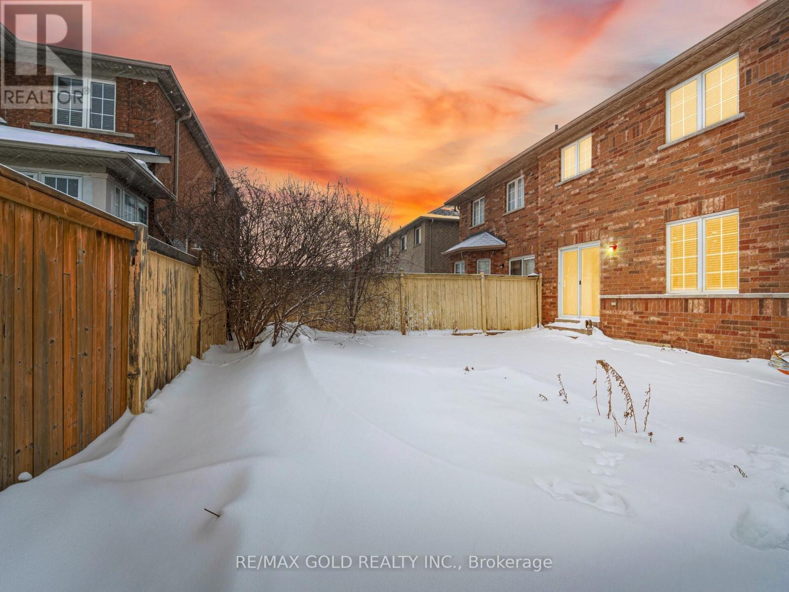 78 Passfield Trail, Brampton, Ontario  L6P 1V1 - Photo 21 - W12721026