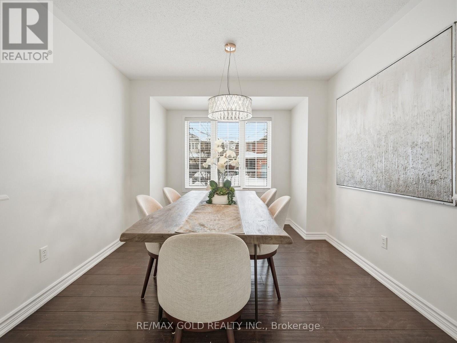 78 Passfield Trail, Brampton, Ontario  L6P 1V1 - Photo 6 - W12721026