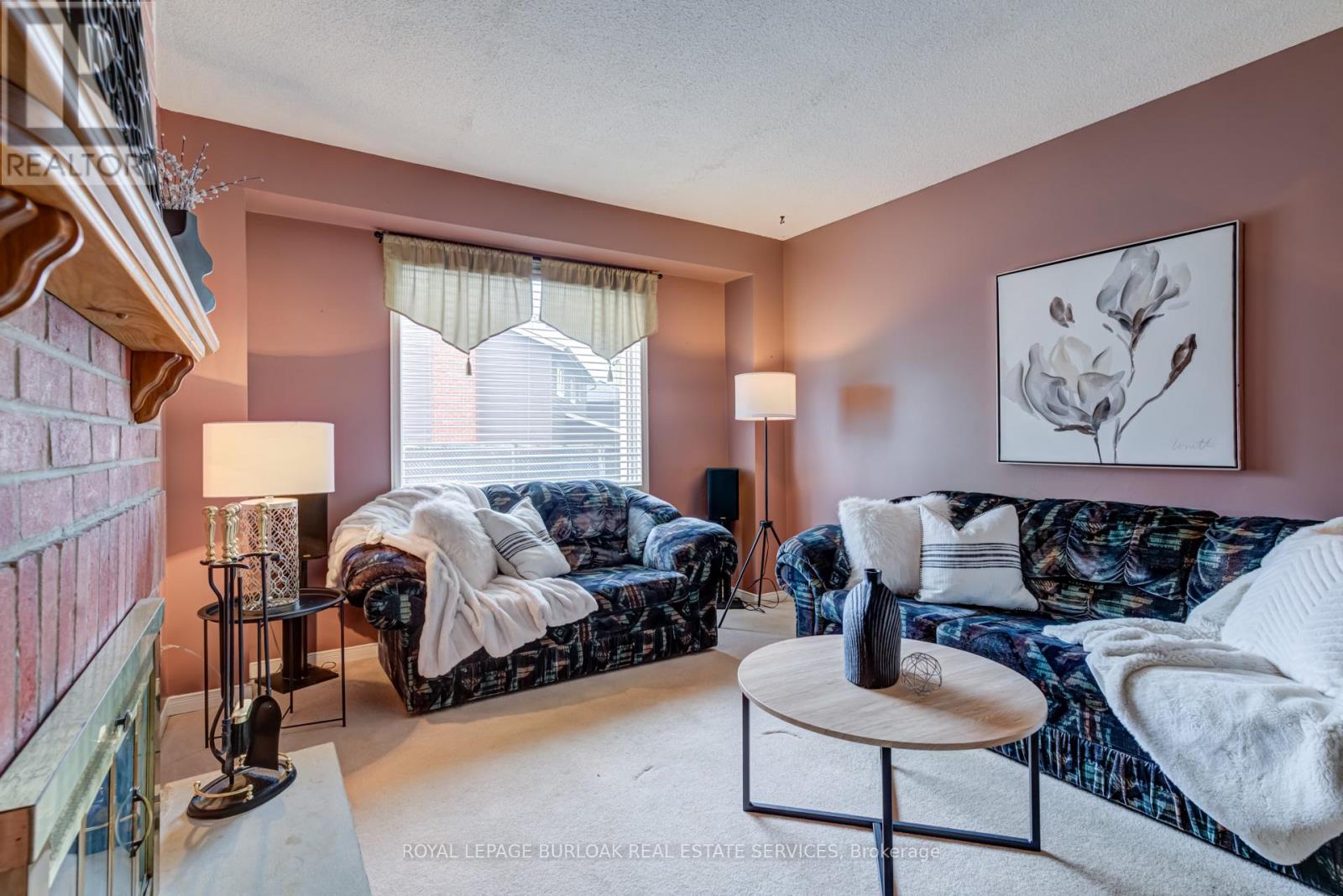 2055 Hunters Wood Drive, Burlington, Ontario  L7M 2T9 - Photo 16 - W12721028