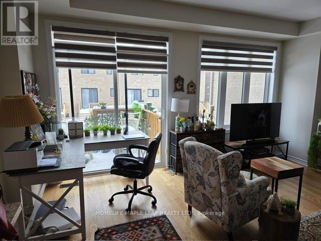 1392 National Common, Burlington, Ontario  L7P 0V6 - Photo 6 - W12721048