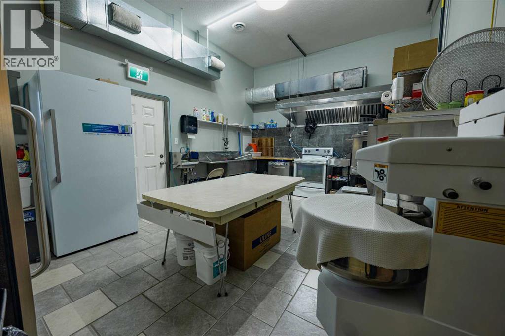 406 1 Street S, Grassy Lake, Alberta  T0K 0Z0 - Photo 18 - A2281046