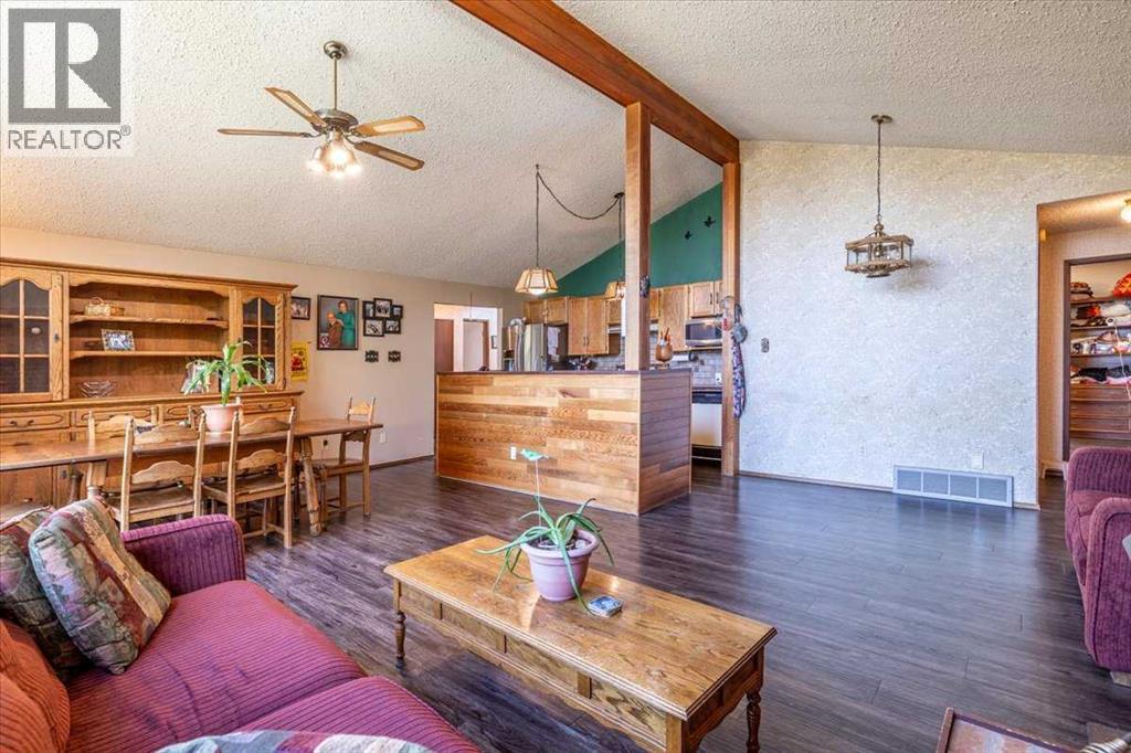 214, 271022 Twp 480, Rural Wetaskiwin No. 10, Alberta  T0C 0V0 - Photo 6 - A2280950