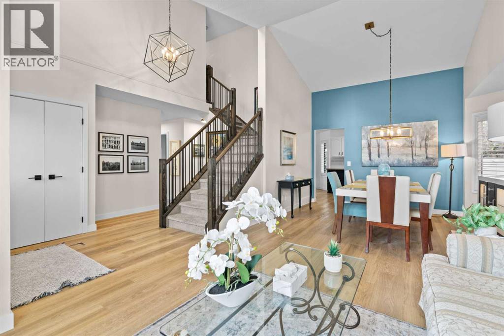 104 Hampshire Close Nw, Calgary, Alberta  T3A 4X9 - Photo 6 - A2267985