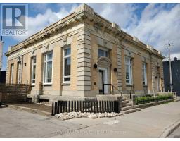 45 PEEL STREET, Norfolk, Ontario