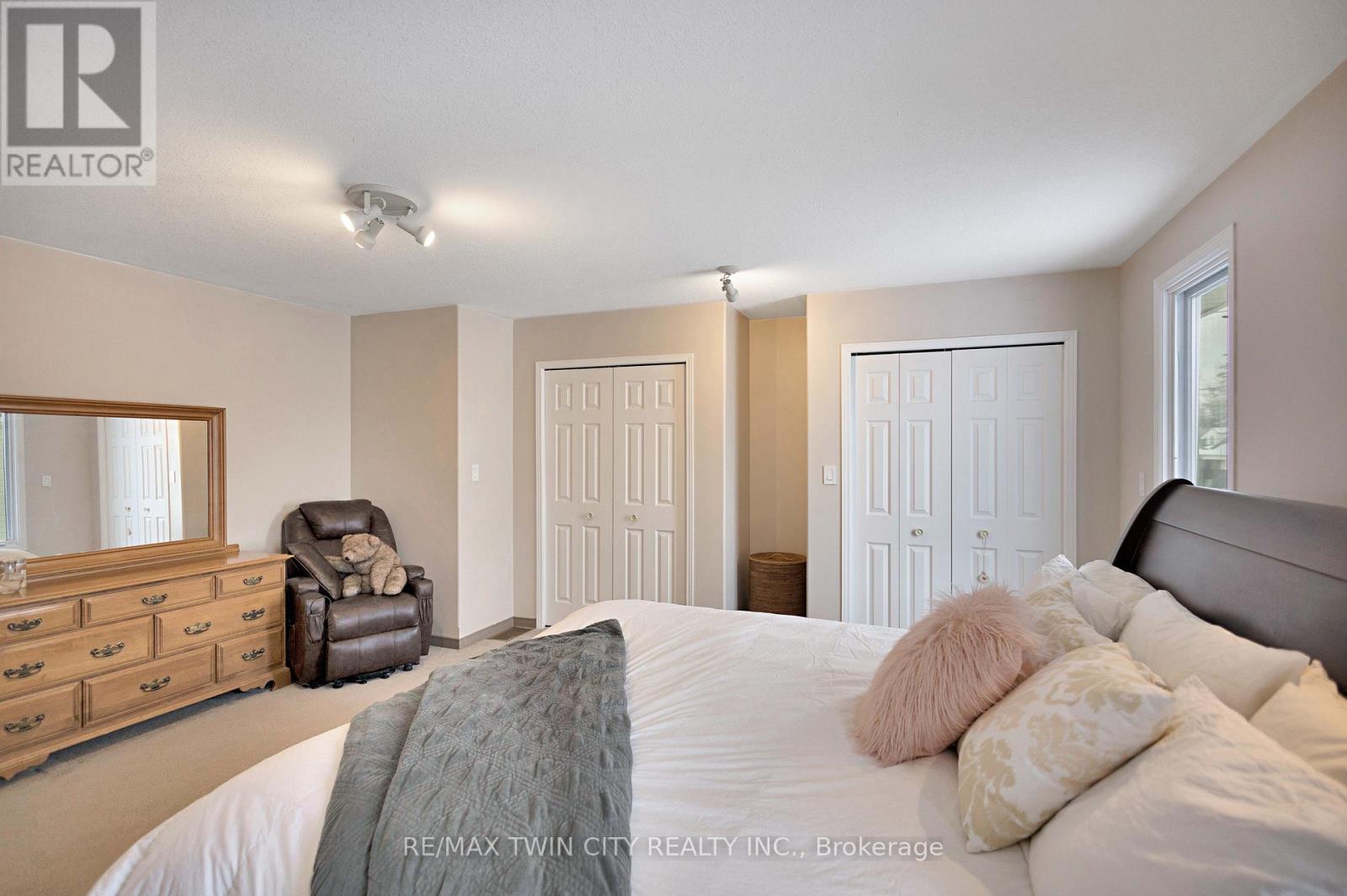 4 Baldwin Avenue, Brantford, Ontario  N3S 1H5 - Photo 18 - X12720992