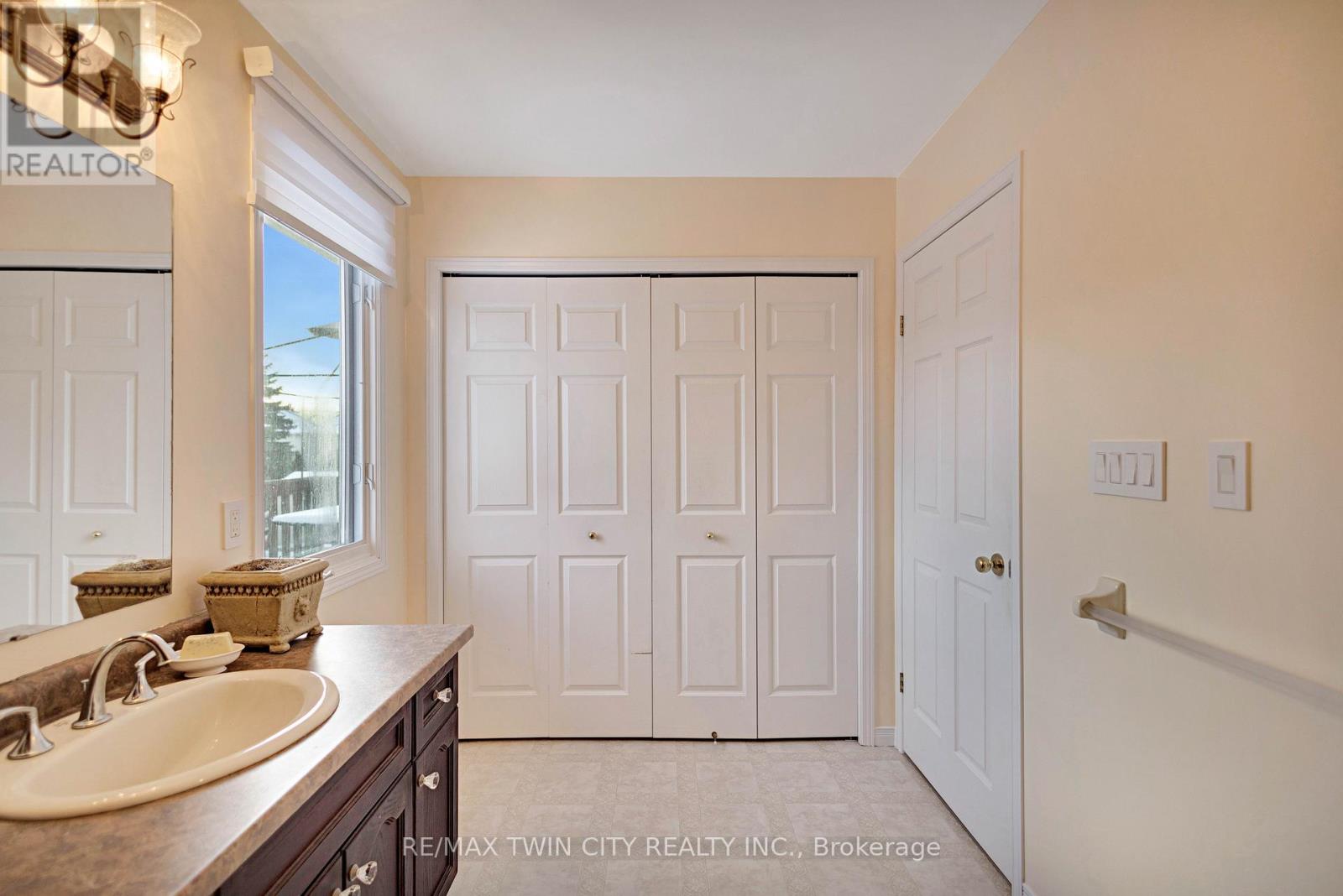 4 Baldwin Avenue, Brantford, Ontario  N3S 1H5 - Photo 20 - X12720992