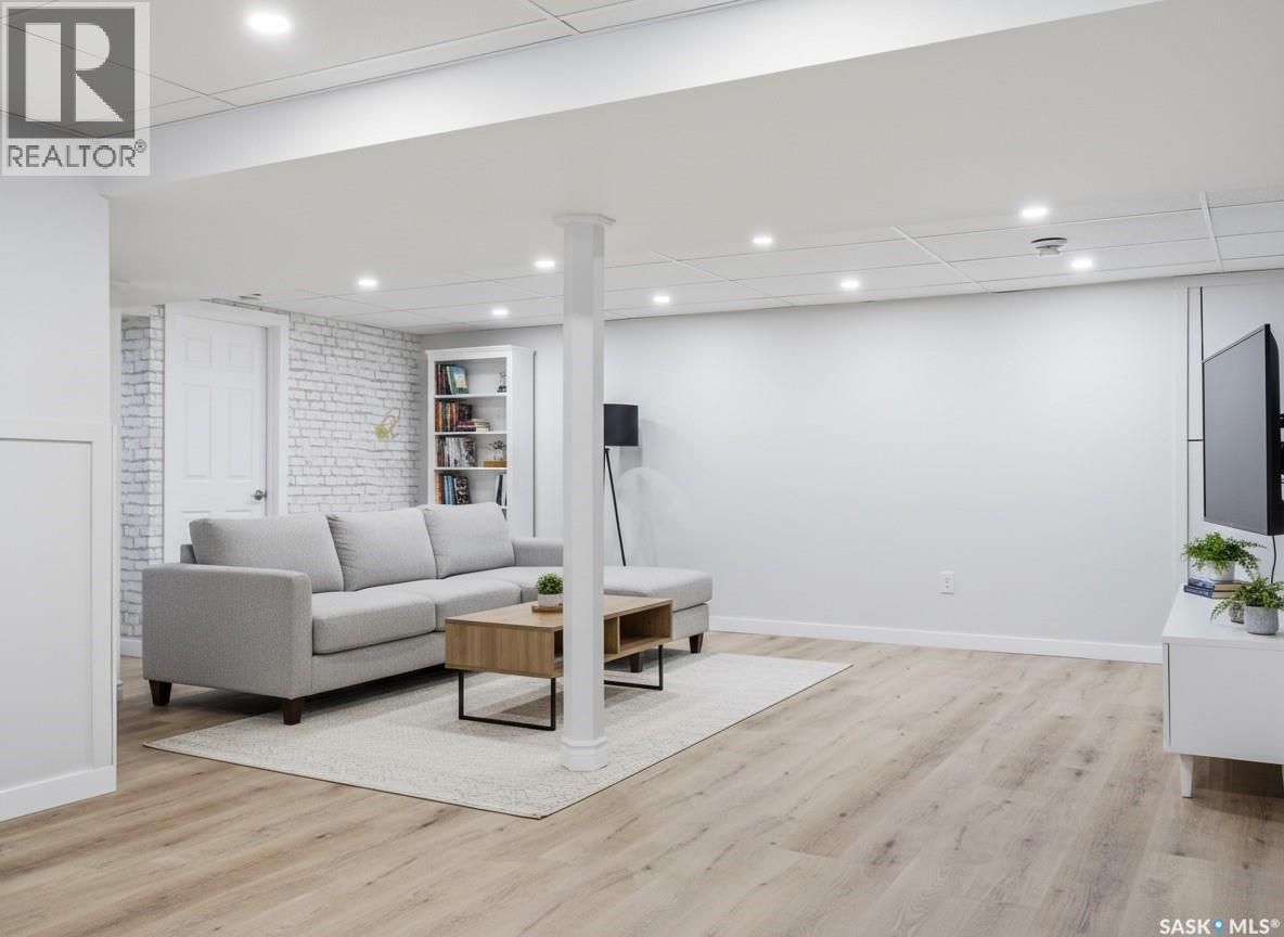 158 Bentley Drive, Regina, Saskatchewan  S4N 4S6 - Photo 5 - SK027226