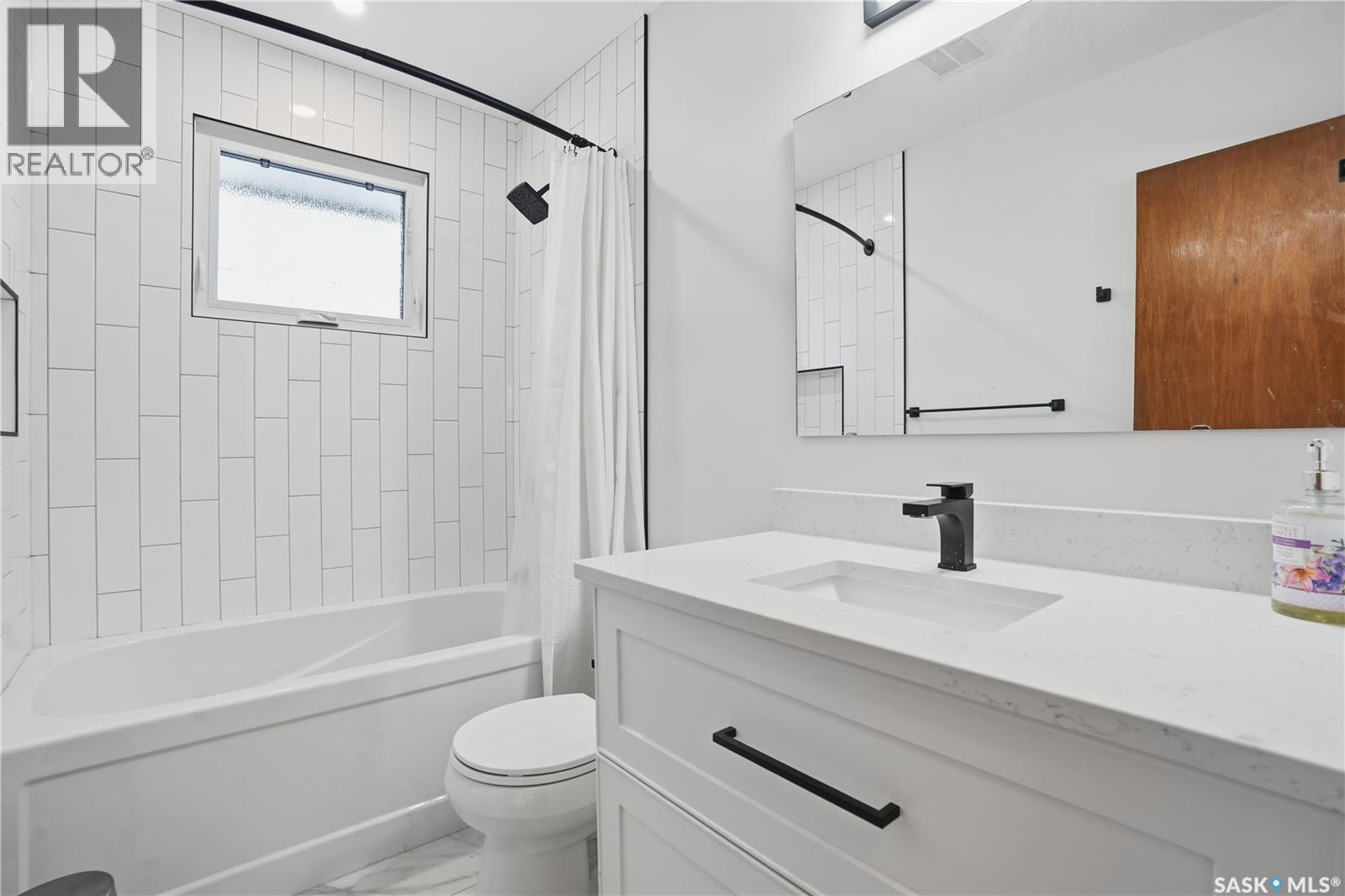 4214 Richmond Place, Regina, Saskatchewan  S4R 4N6 - Photo 20 - SK027198