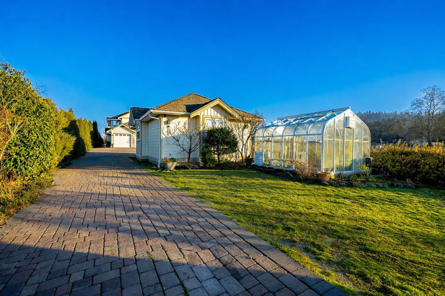 3302 168 STREET, Surrey, British Columbia