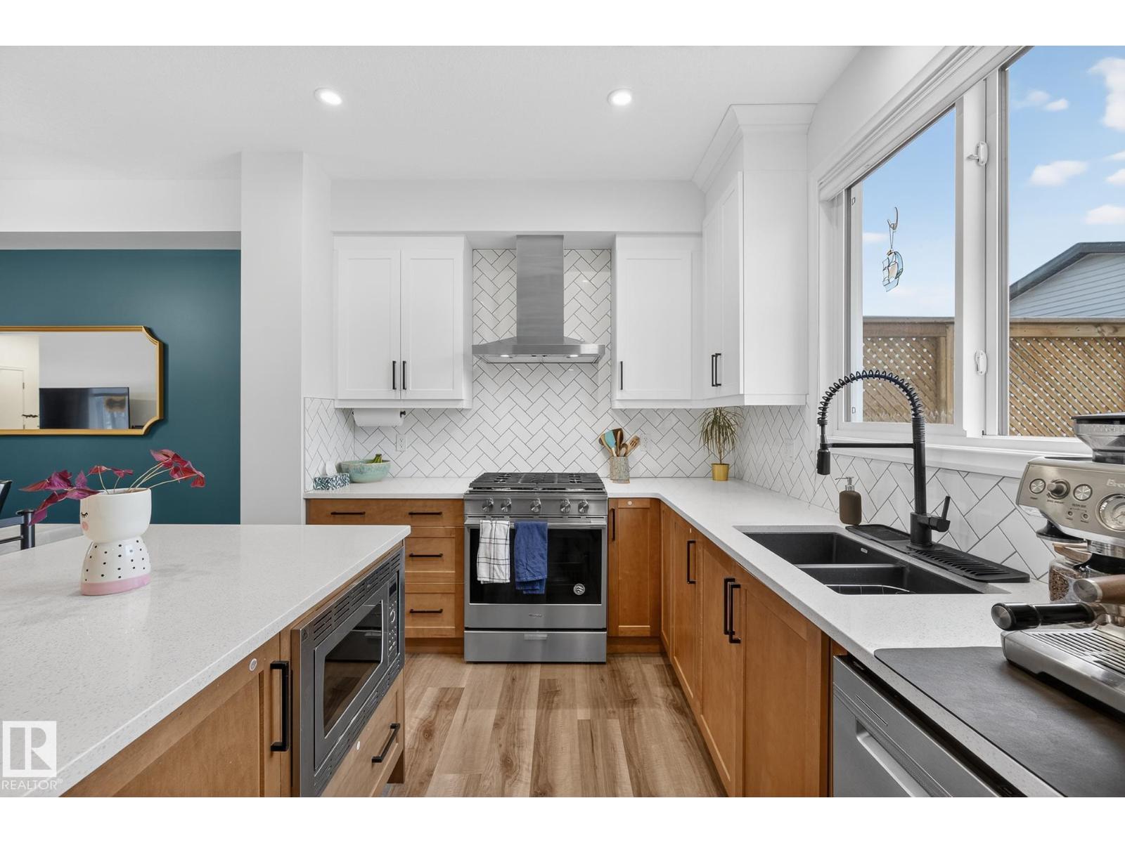 203 Charlesworth Dr Sw, Edmonton, Alberta  T6X 2W2 - Photo 18 - E4470754