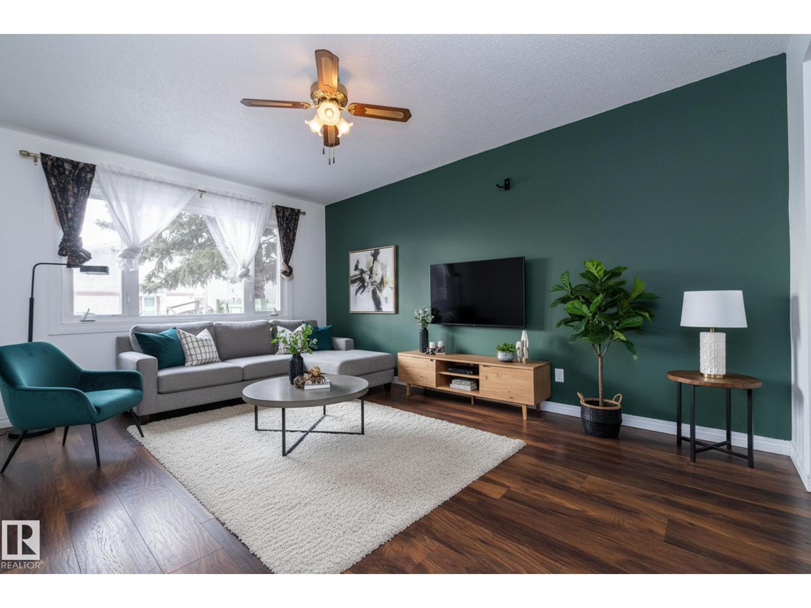 11d Callingwood Co Nw, Edmonton, Alberta  T5T 0H5 - Photo 10 - E4470756