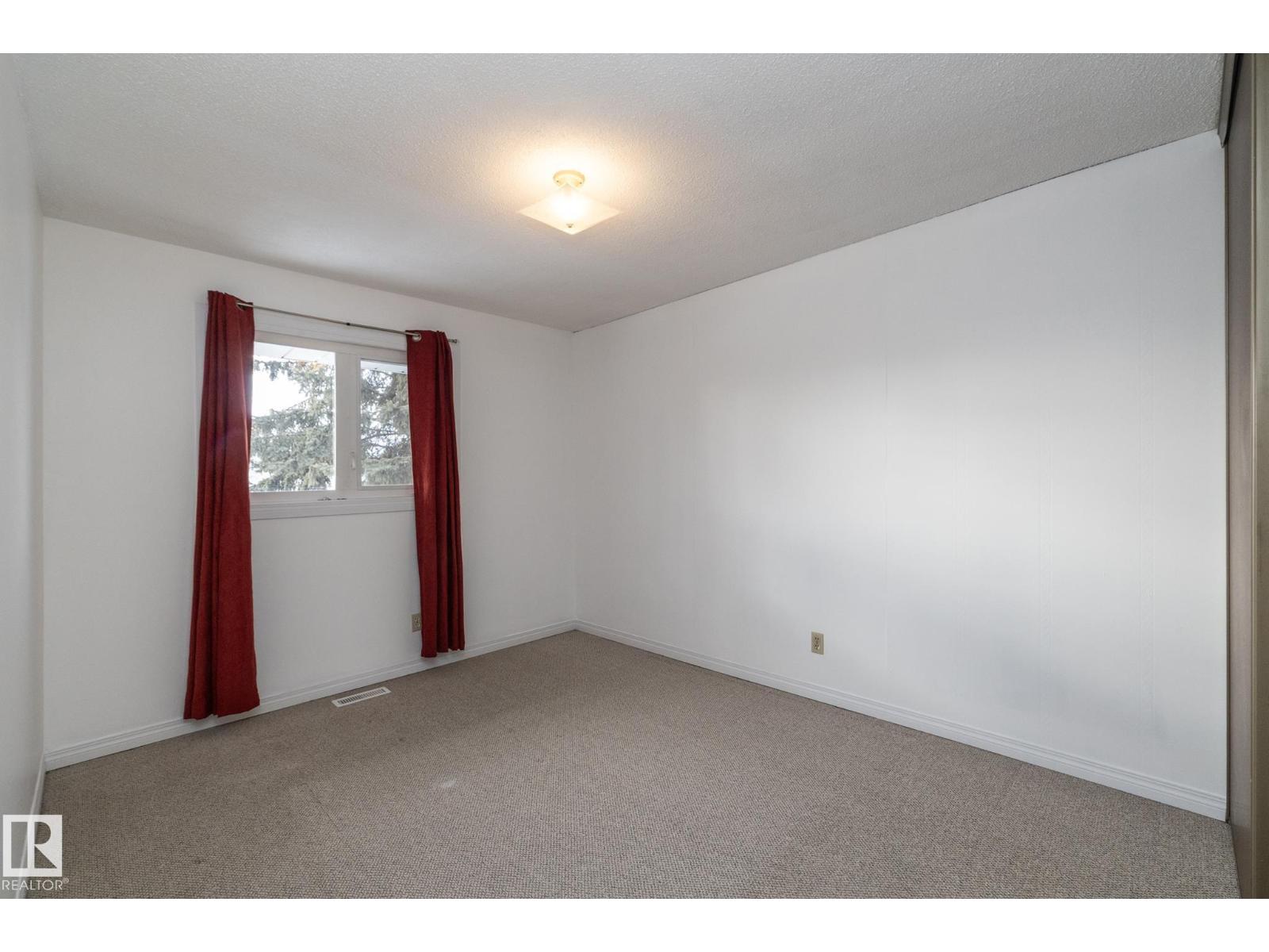 11d Callingwood Co Nw, Edmonton, Alberta  T5T 0H5 - Photo 30 - E4470756