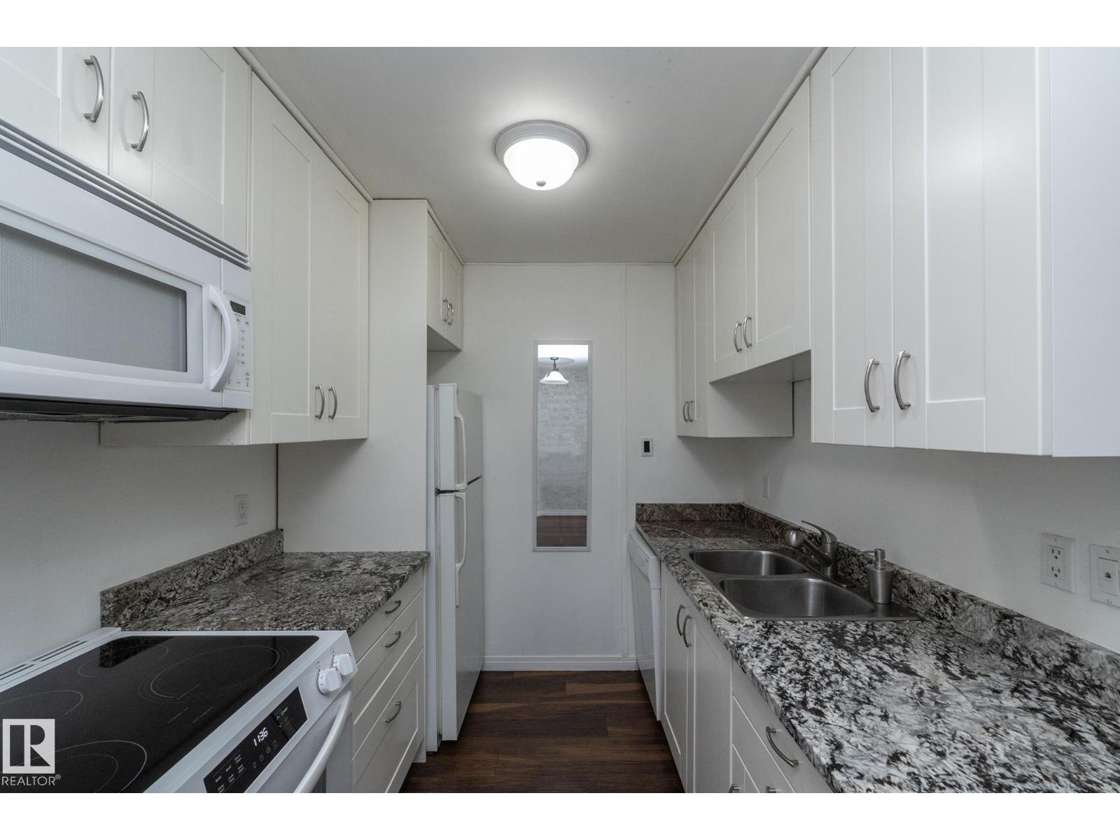 11d Callingwood Co Nw, Edmonton, Alberta  T5T 0H5 - Photo 49 - E4470756