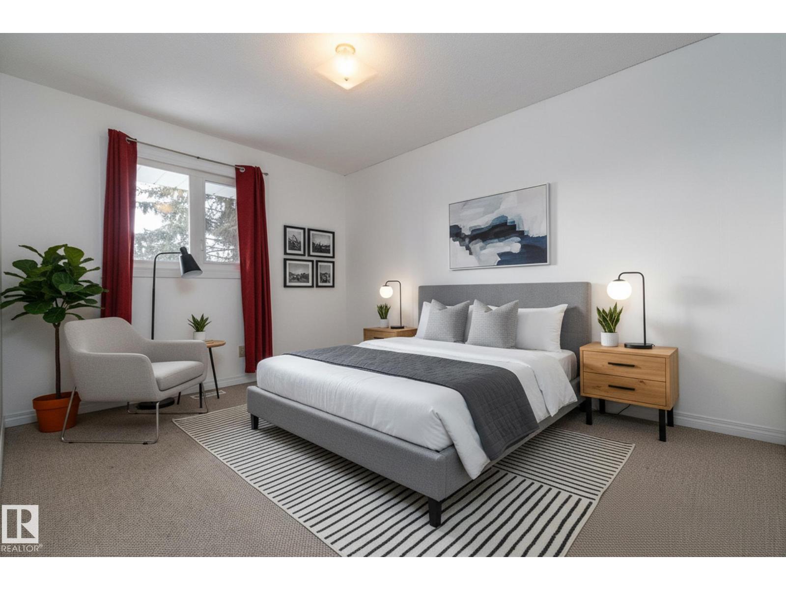 11d Callingwood Co Nw, Edmonton, Alberta  T5T 0H5 - Photo 5 - E4470756