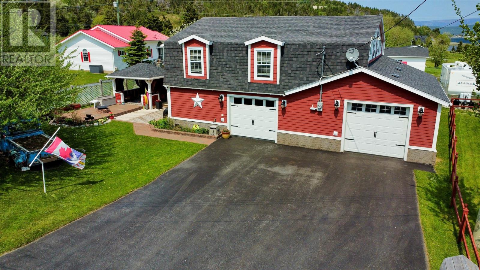 3 Paynes Point Road, Woody Point, Newfoundland & Labrador