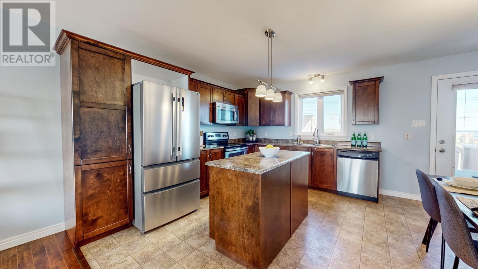 82 Plateau Park, Paradise, Newfoundland & Labrador  A1L 2R6 - Photo 3 - 1293939