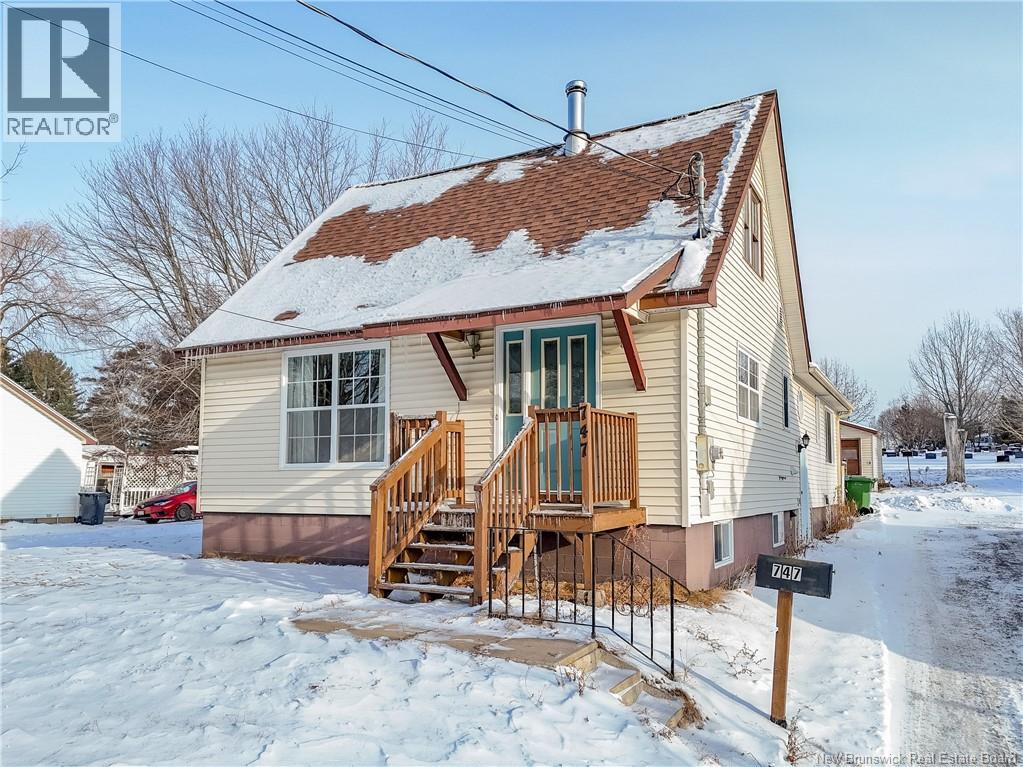 <h3>$349,900</h3><p>747 Maclaren Avenue, Fredericton, New Brunswick</p>