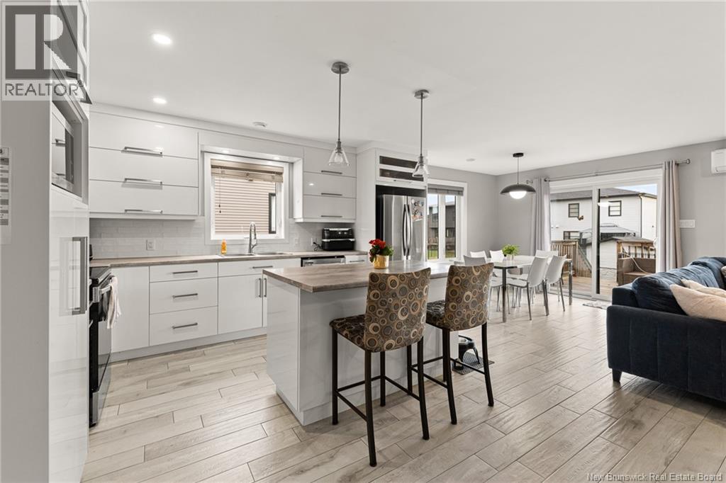 183 Francfort Crescent, Moncton, New Brunswick  E1G 5W7 - Photo 5 - NB131397