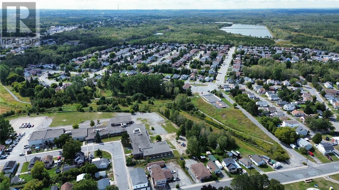 174 Church Street, Garson, Ontario  P3L 1S5 - Photo 75 - 2124480