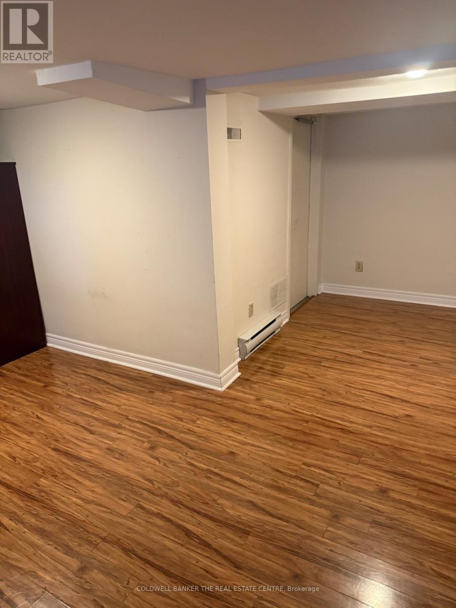 450 Botsford Street, Newmarket, Ontario  L3Y 1T1 - Photo 19 - N12525494