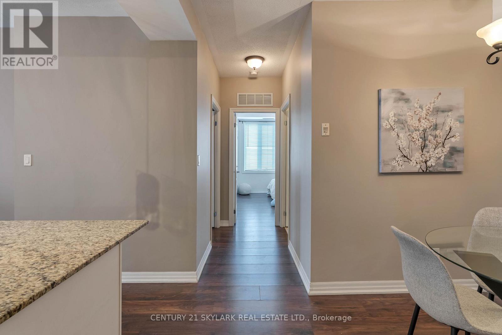 516 - 245 Dalesford Road, Toronto, Ontario  M8Y 4H7 - Photo 25 - W12523676