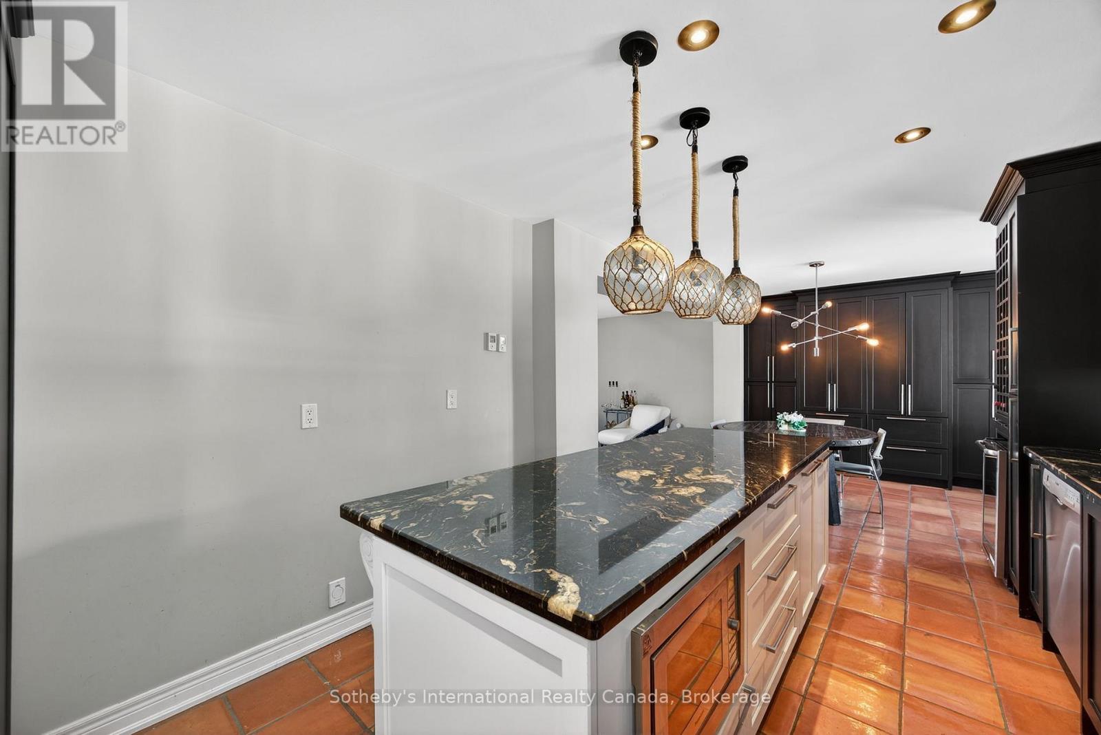 110 Palmer Circle, Caledon, Ontario  L7E 0A5 - Photo 16 - W12721130