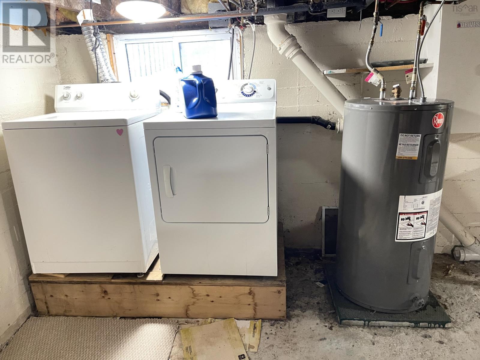 19 Norwood Avenue, Sydney, Nova Scotia  B1P 2Z9 - Photo 30 - 202601329