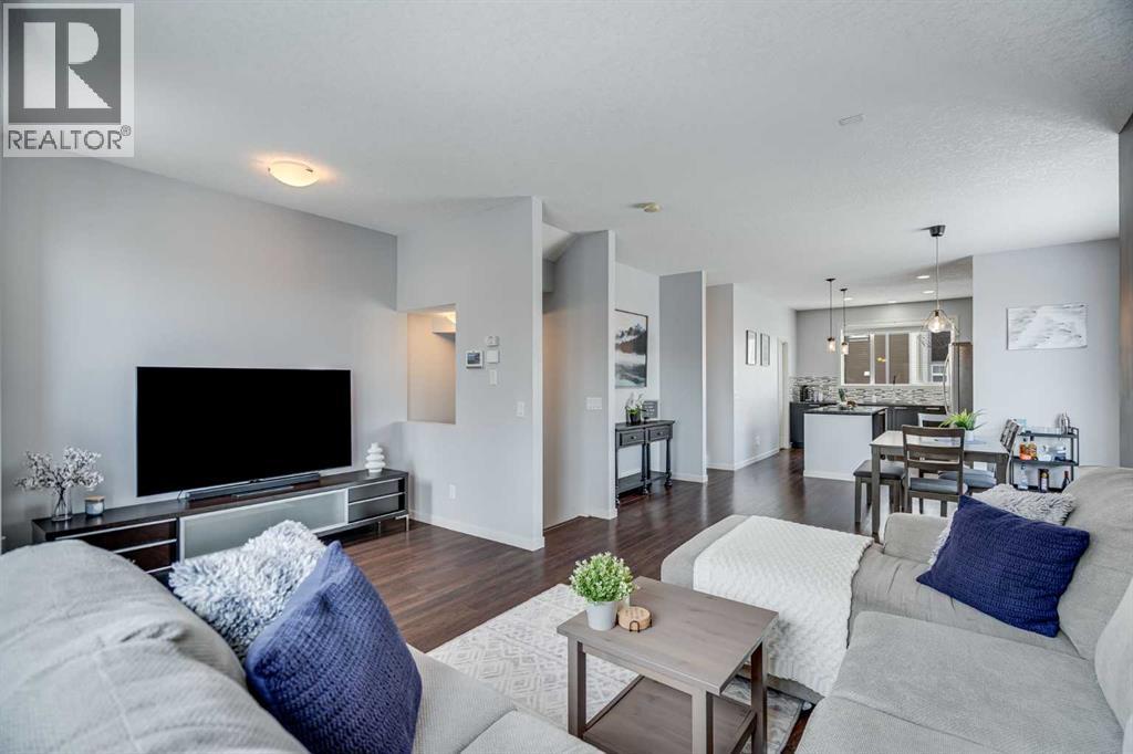 335 Copperpond Row Se, Calgary, Alberta  T2Z 1H2 - Photo 6 - A2278463