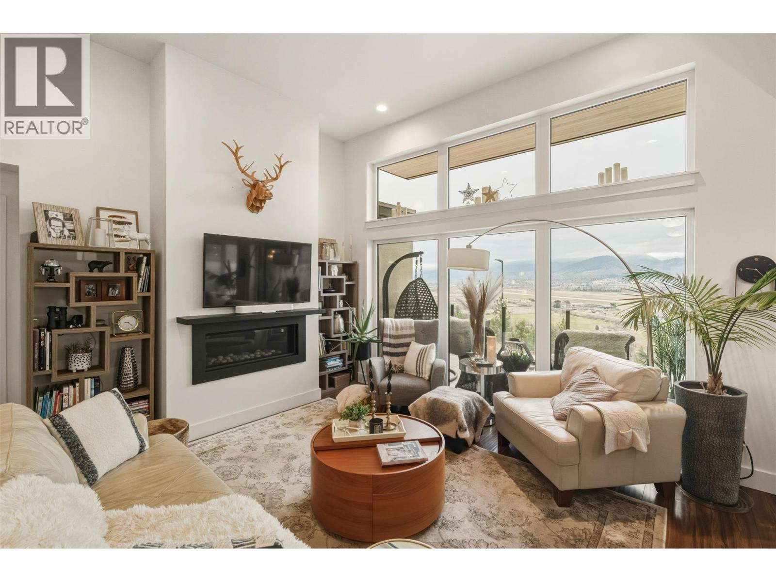 118 View Place, Penticton, British Columbia  V2A 0A6 - Photo 11 - 10373493