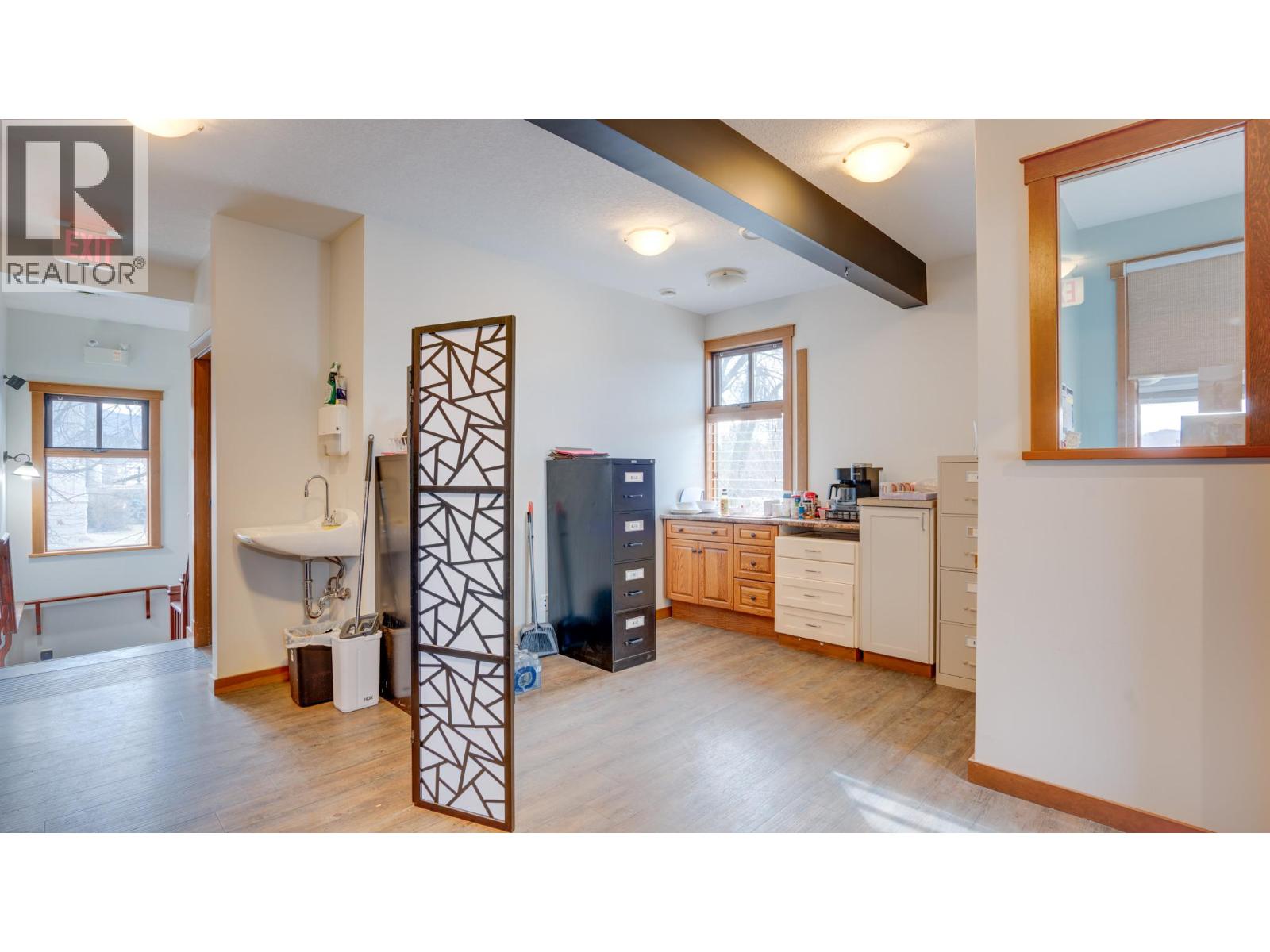 3103 27 Street, Vernon, British Columbia  V1T 4W4 - Photo 16 - 10373402