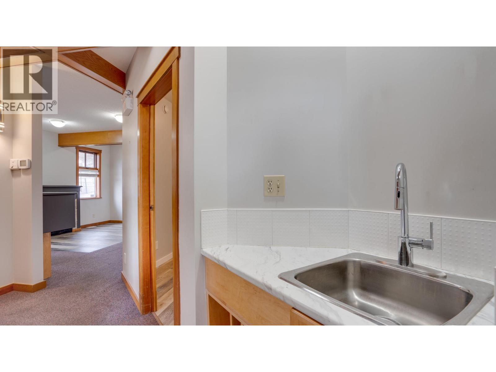 3103 27 Street, Vernon, British Columbia  V1T 4W4 - Photo 41 - 10373402