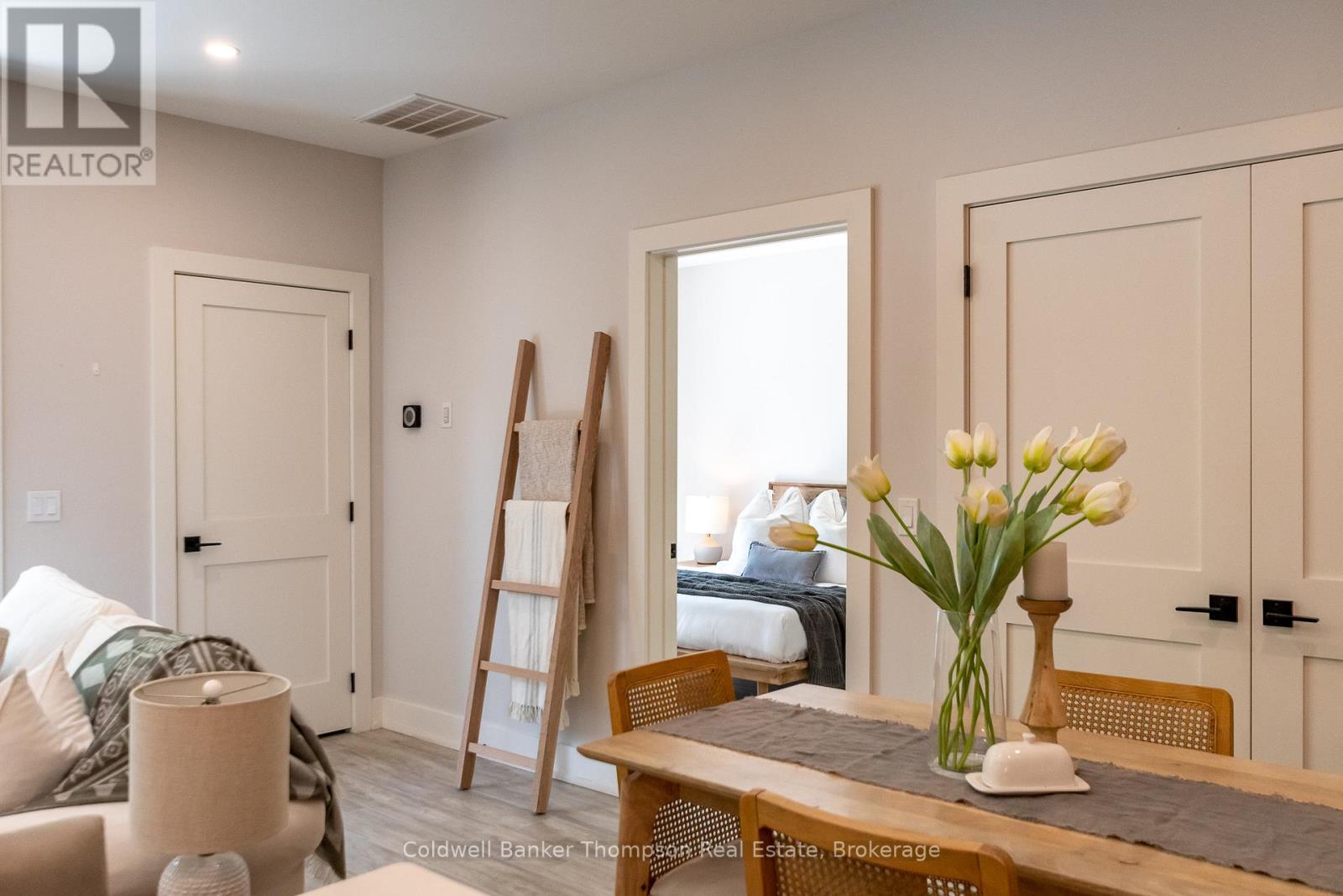 207 - 18 Campus Trail, Huntsville, Ontario P1H 0K2 - Photo 10 - X12721162