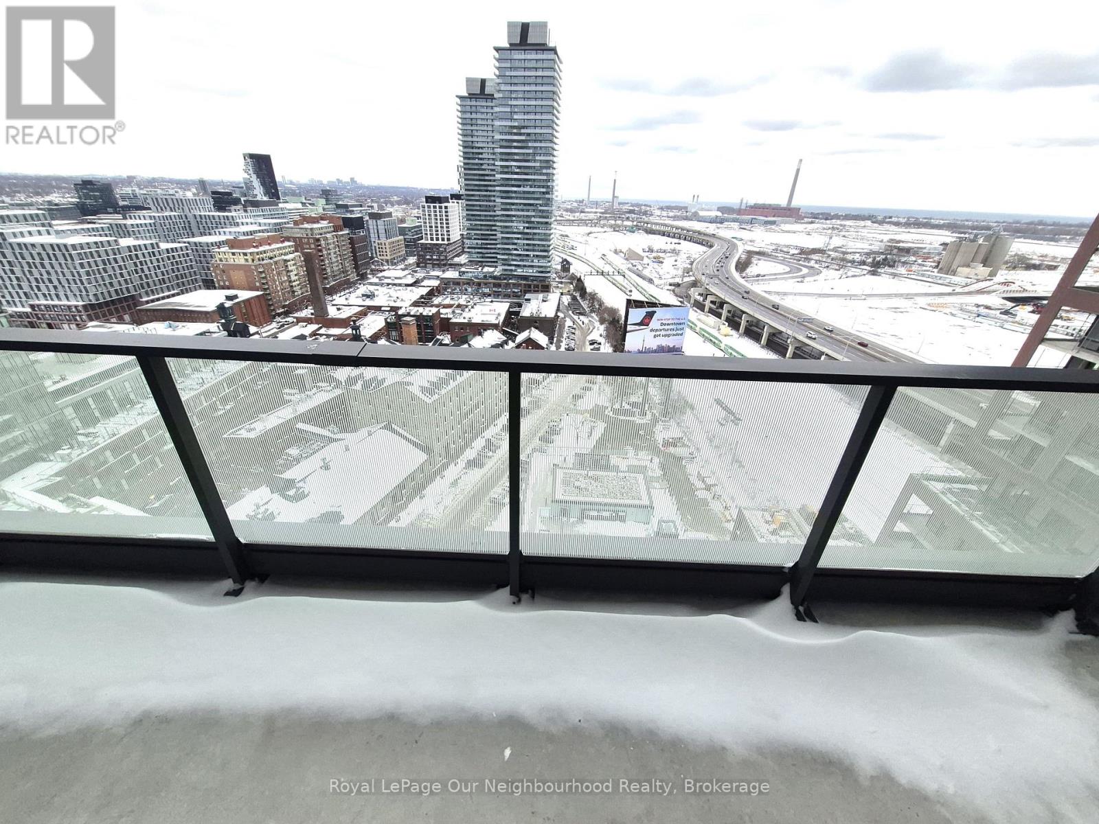 2001 - 35 Parliament Street, Toronto, Ontario  M5A 1G1 - Photo 17 - C12721128