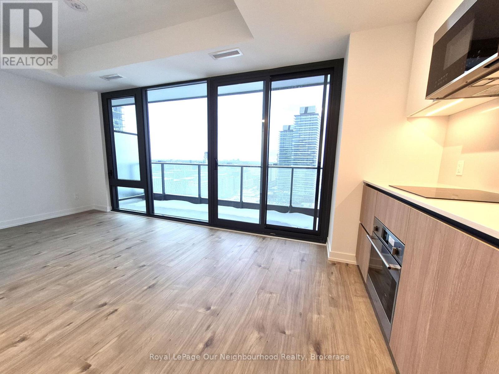 2001 - 35 Parliament Street, Toronto, Ontario  M5A 1G1 - Photo 8 - C12721128