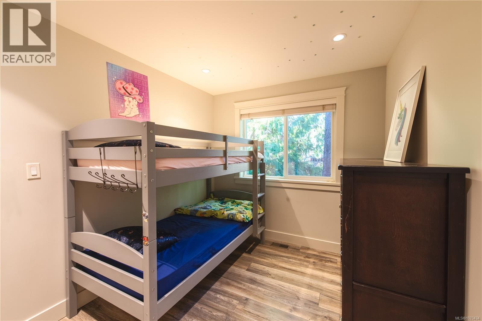 2511 Duncan Pl, Langford, British Columbia  V9B 3P2 - Photo 10 - 1023434