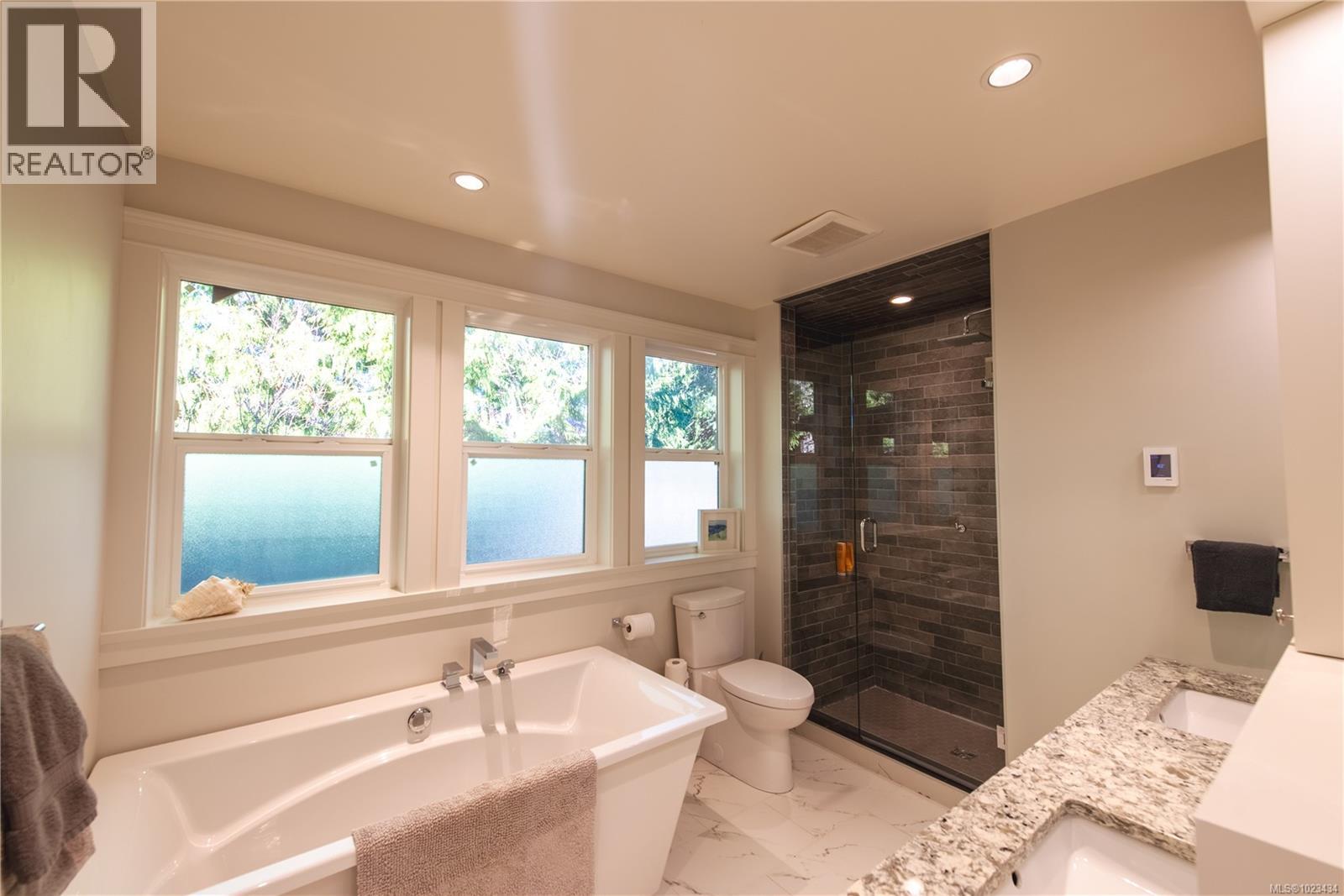 2511 Duncan Pl, Langford, British Columbia  V9B 3P2 - Photo 7 - 1023434