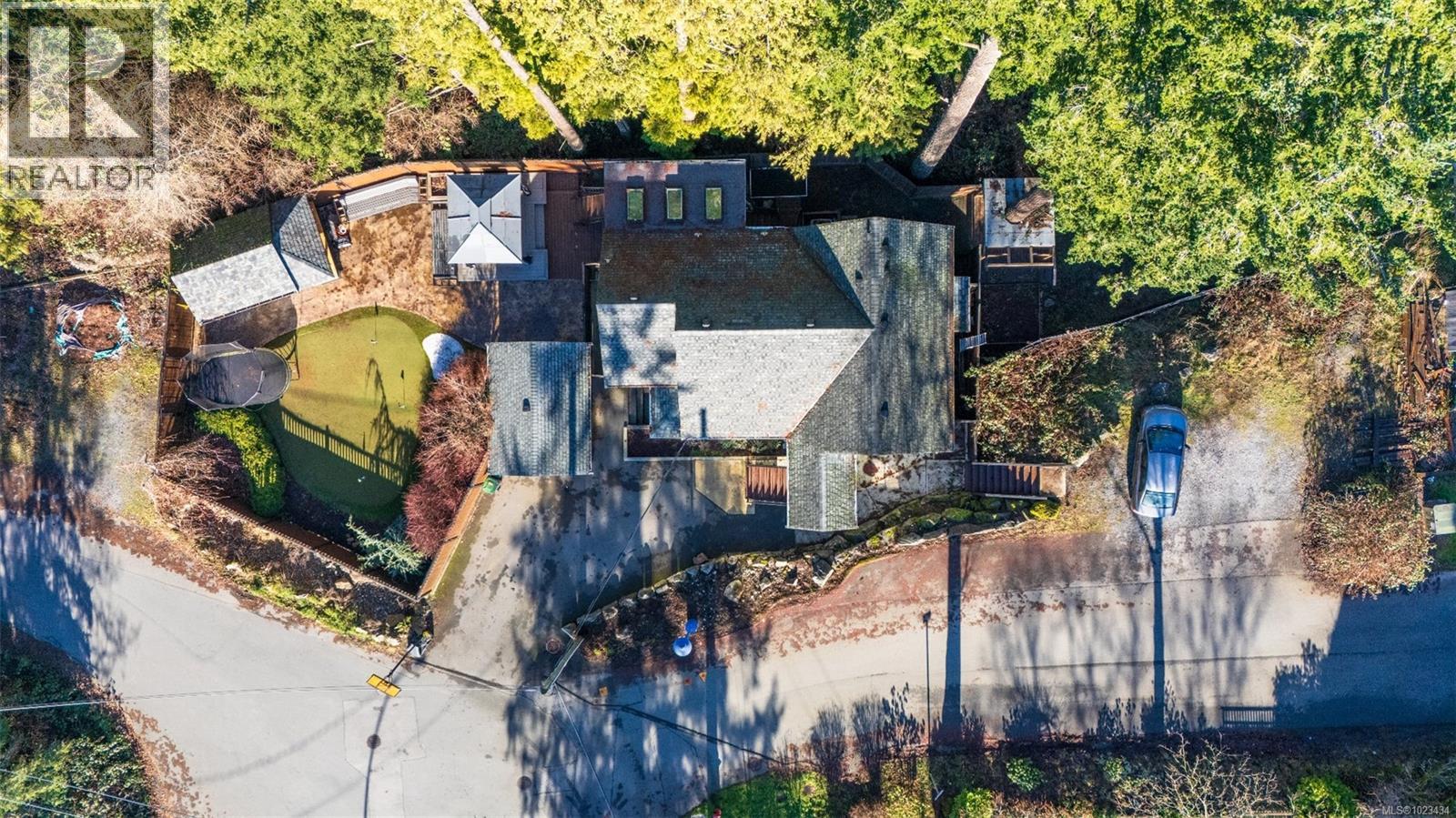 2511 Duncan Pl, Langford, British Columbia  V9B 3P2 - Photo 2 - 1023434