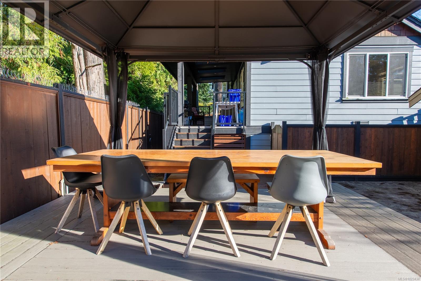 2511 Duncan Pl, Langford, British Columbia  V9B 3P2 - Photo 33 - 1023434